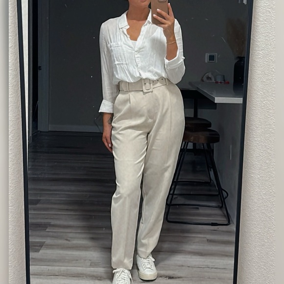 Women’s Trousers with belt - Picture 1 of 4